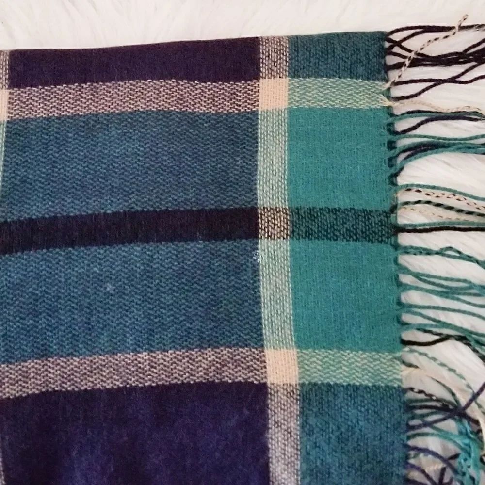 Scarf infinity accessory for winter - Picture 2 of 3